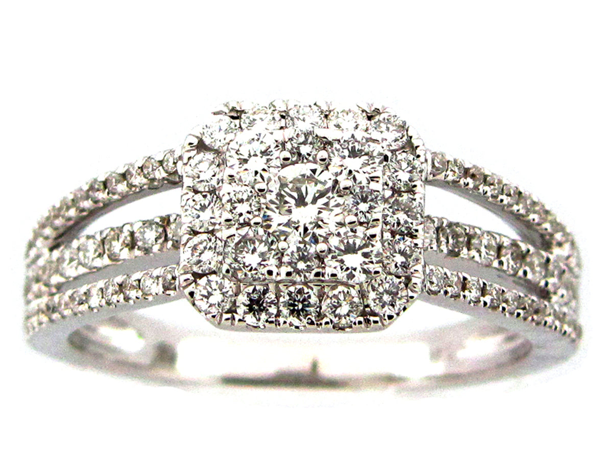 DIAMOND RING