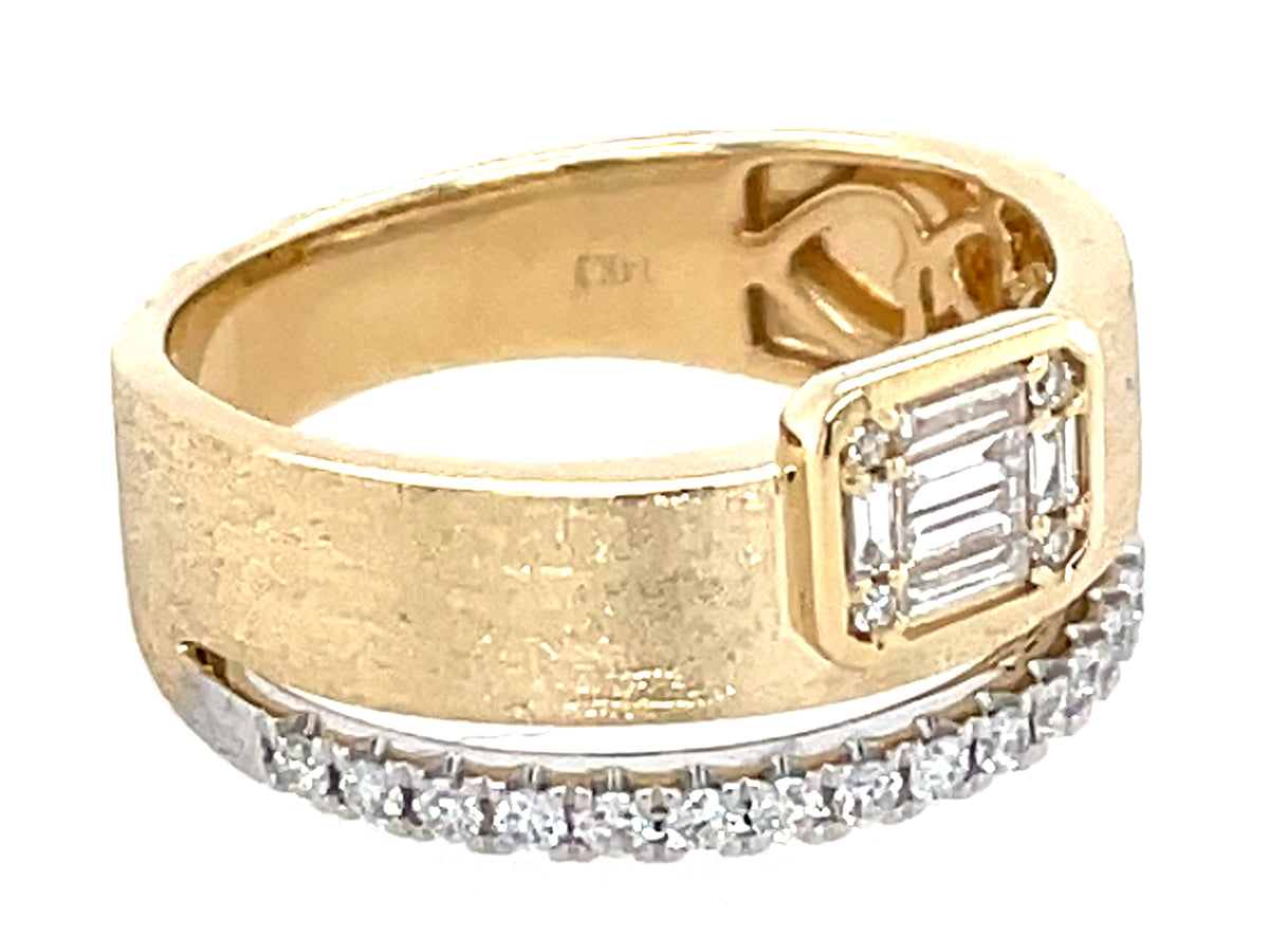 Diamond Baguette Round Cluster Offset Edge Ring, 10mm, Satin Finish