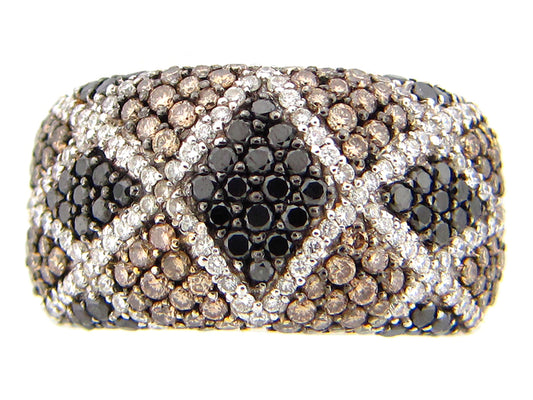 BLACK, BROWN & WHITE DIAMOND RING, 18KW (R/N)
