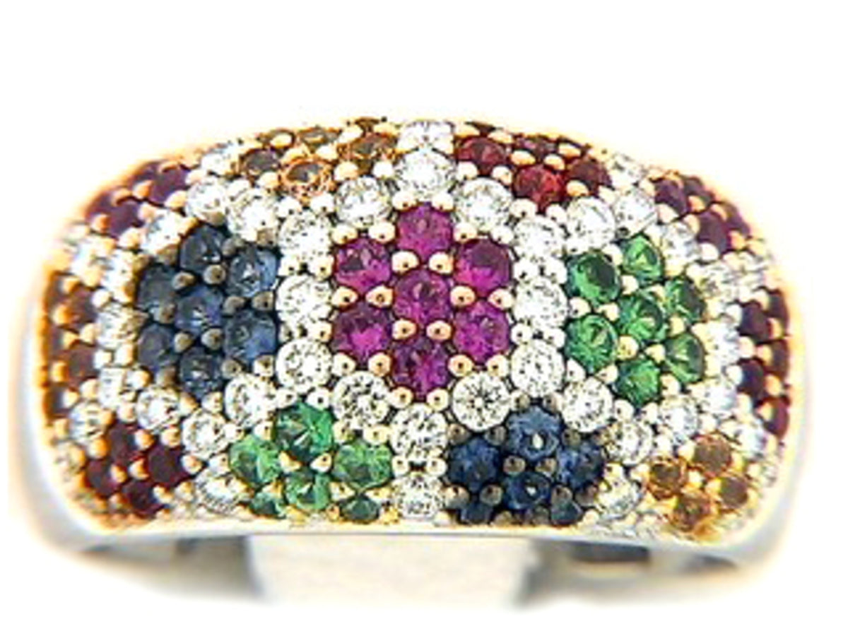 RAINBOW SAPPHIRE, TSAVORITE & DIAMOND RING, 18KW (H/U), C=1.38