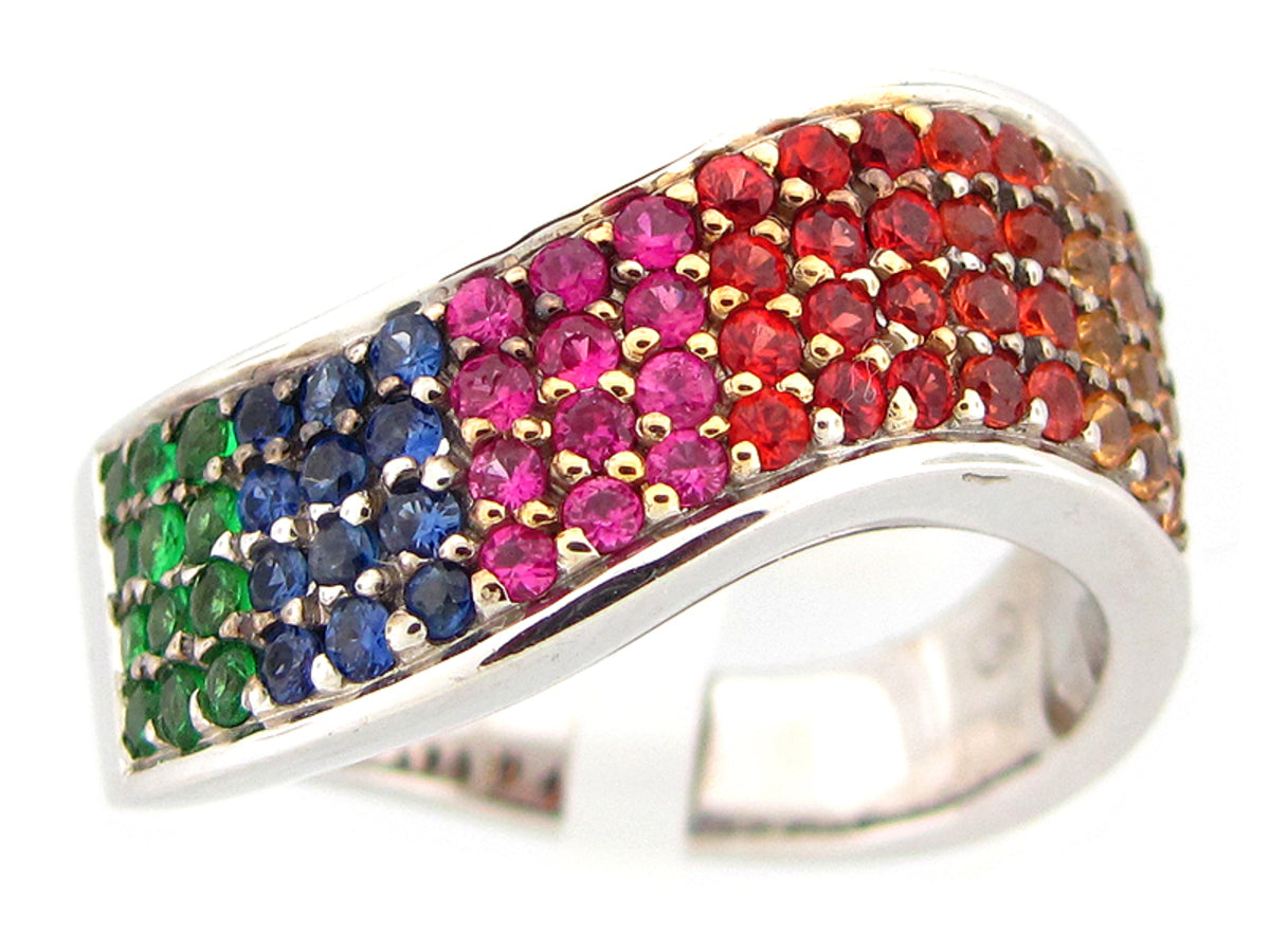 RAINBOW SAPPHIRE & TSAVORITE RING, 18KW (H/U)