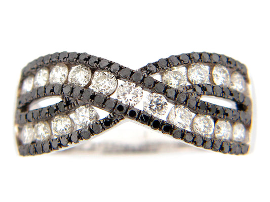BLACK & WHITE DIAMOND RING, 14KW (R/H)