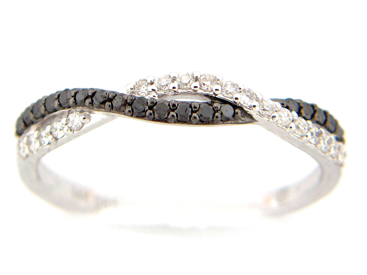 Black White Diamond Twist Ring