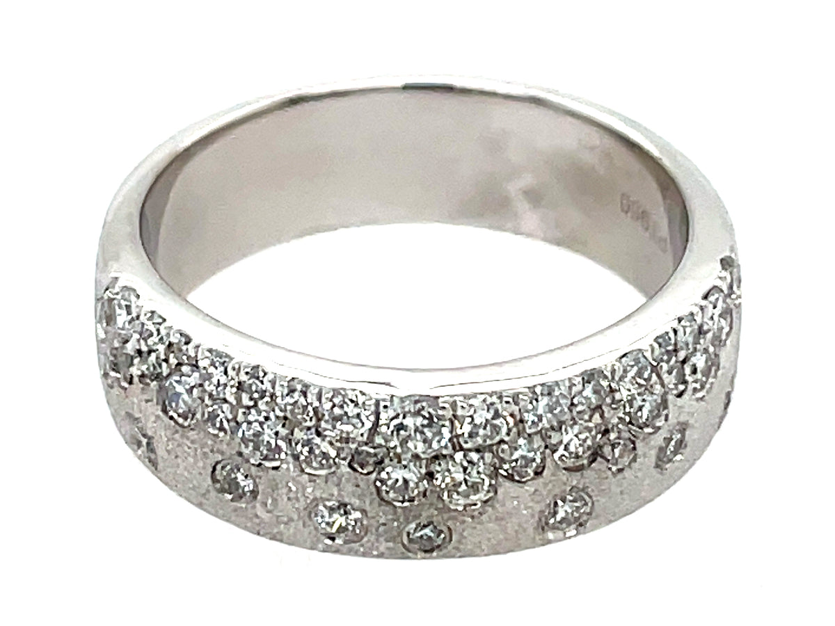 DIAMOND FLUSH SET RING, 5.75MM, SATIN FINISH, PLAT (N)