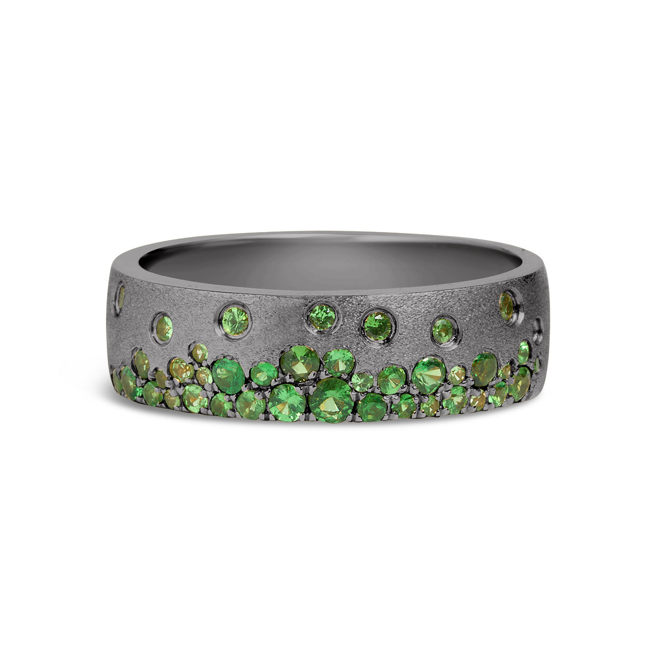 Tsavorite Confetti 5.7mm cigar Band