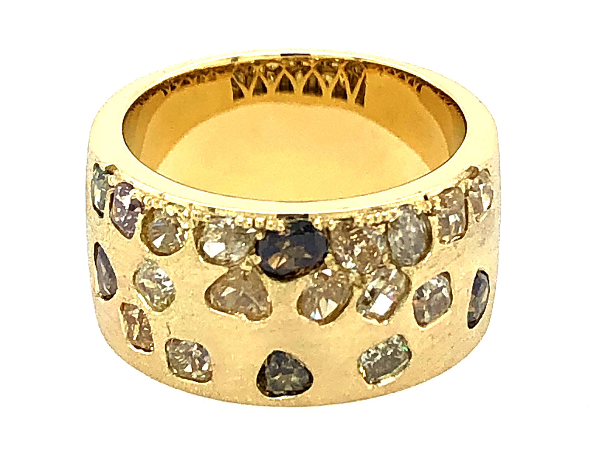NATURAL FANCY COLOR DIAMONDFLUSH SET CIGAR BAND, 9.7MM, SATIN FINISH