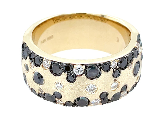 BLACK & WHITE DIAMOND CONFETTI RING, 8.6MM, SATIN FINISH