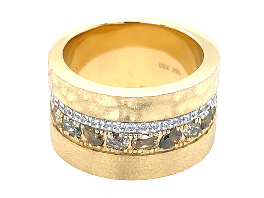 NATURAL FANCY COLOR & WHITE DIAMOND HAMMERED EDGE CIGAR BAND, 12MM