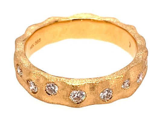 DIAMOND FLUSH SET WAVY RING, 4.5MM, SATIN FINISH