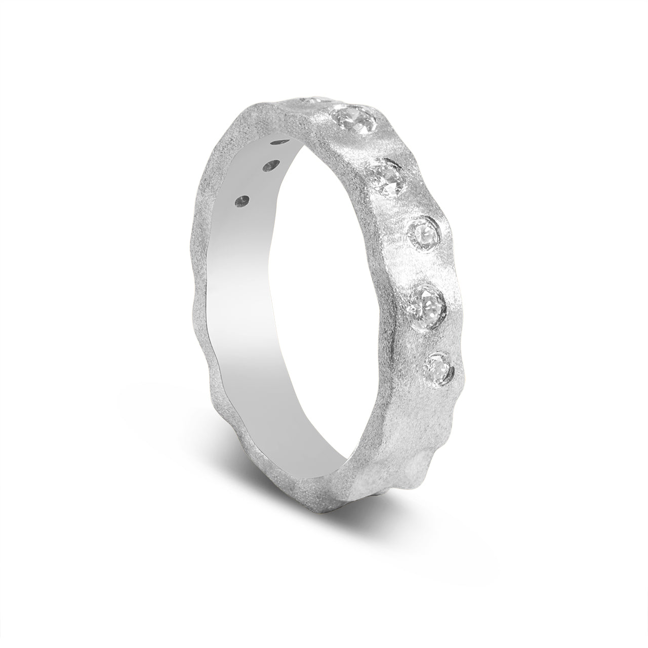 Diamond Scatter Artisan 4.5mm Band