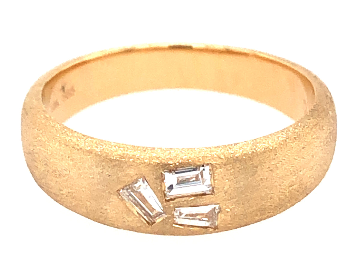 DIAMOND 3 BAGUETTE CLUSTER FLUSH SET RING, SATIN FINISH