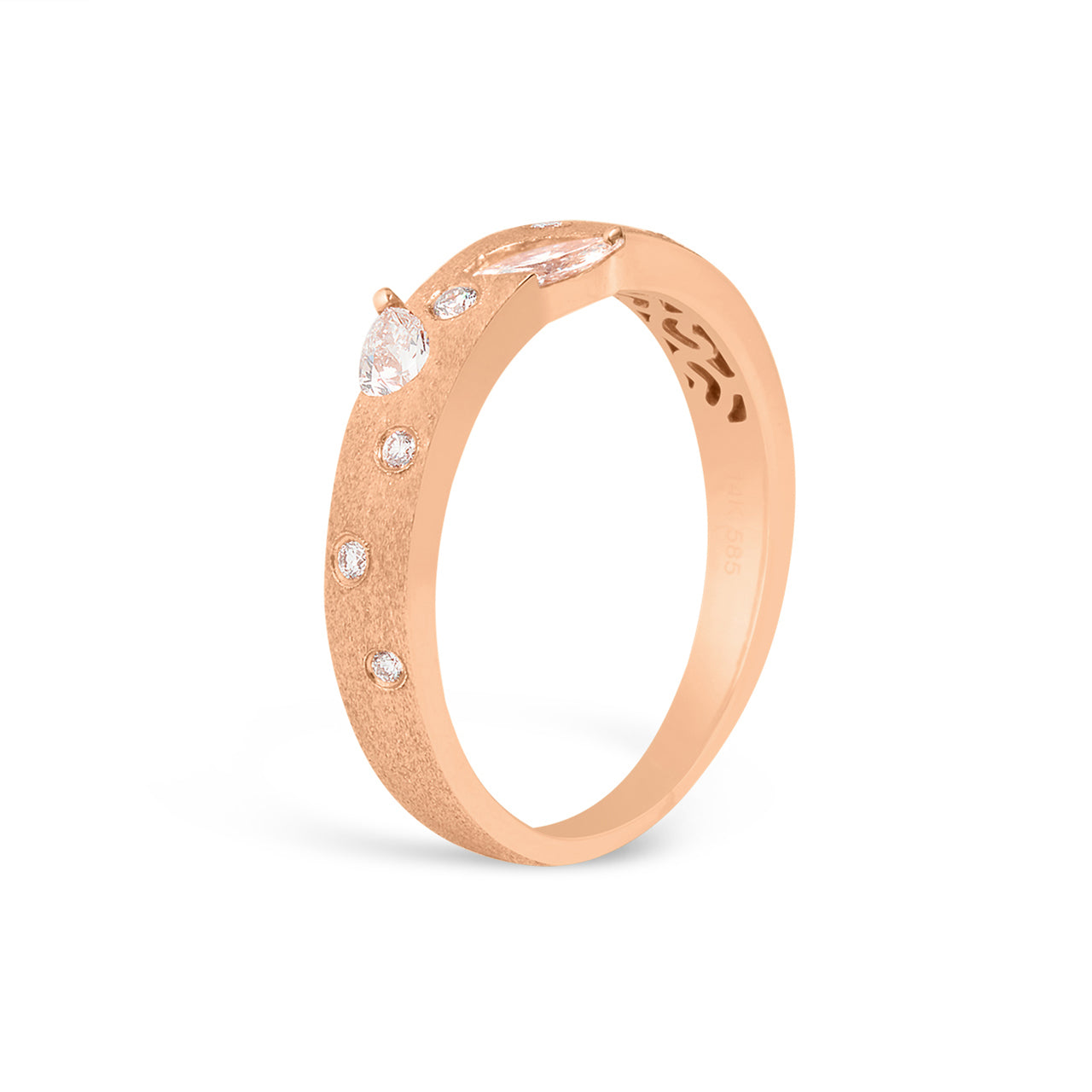 Diamond Leaf Motif Ring