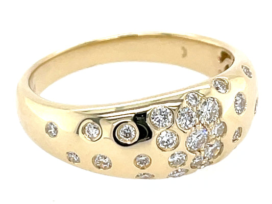 DIAMOND CONFETTI TAPERED RING