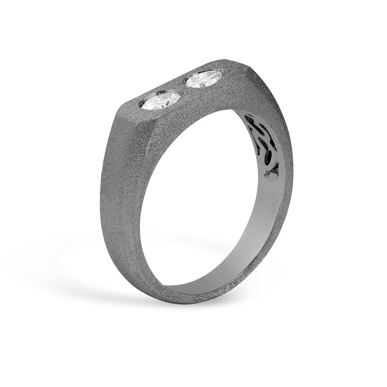 Diamond Pear & Oval Flush Toi Et Moi Signet Band
