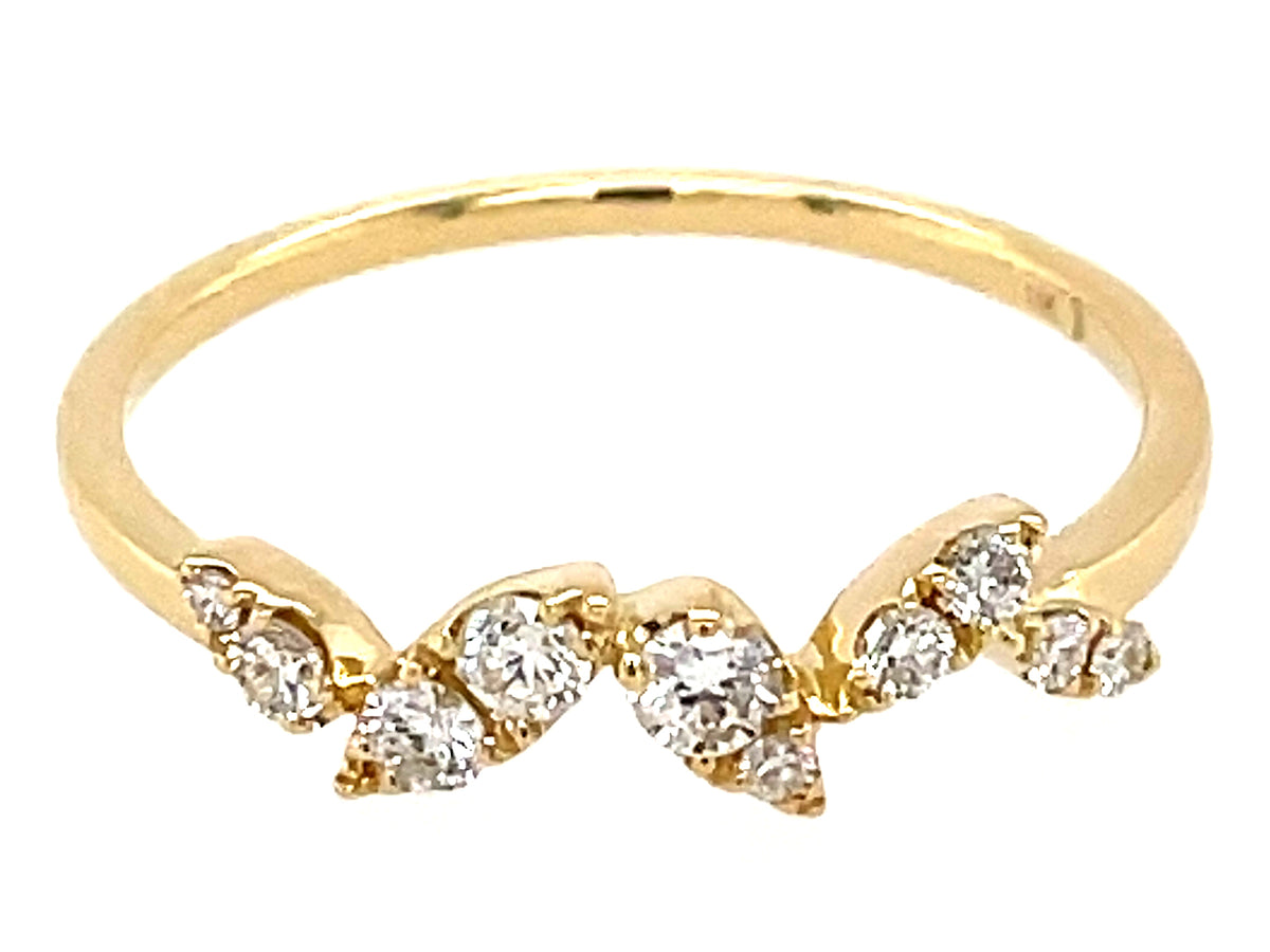 DIAMOND LEAF RING