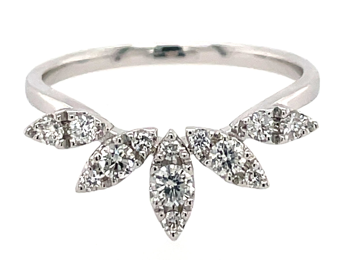 DIAMOND CROWN RING