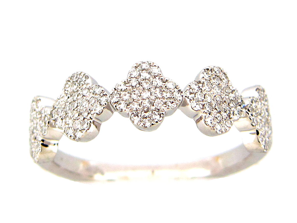 DIAMOND CLOVER RING