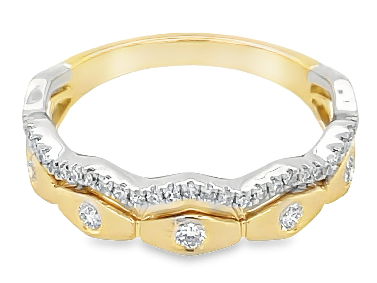 DIAMOND HEXAGON & WAVY SPLIT SHANK RING, 4.9MM, SATIN FINISH TOP