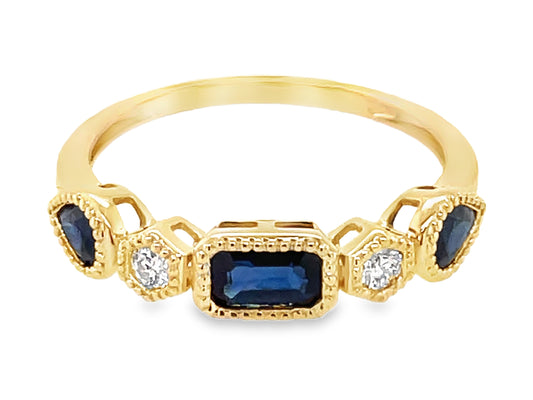 BLUE SAPPHIRE & DIAMOND ALTERNATING 5 STONE RING