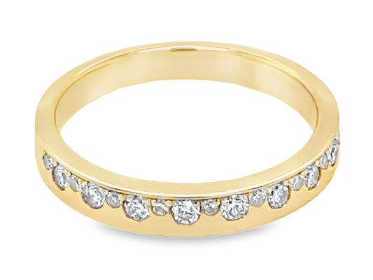 DIAMOND ALTERNATING RING