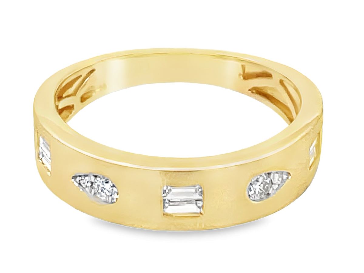 DIAMOND PEAR & BAGUETTE SHAPE BURNISH SET RING, 4.8MM, SATIN FINISH
