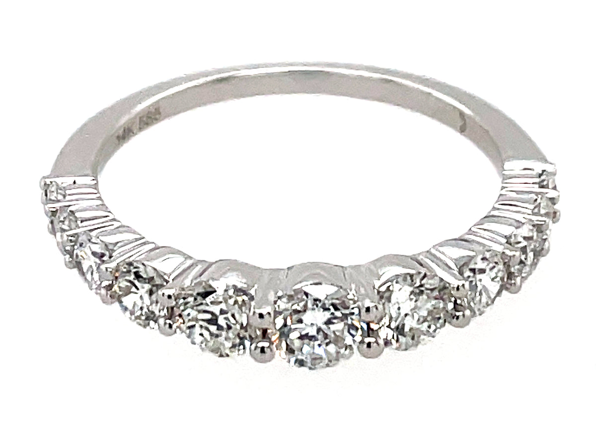 DIAMOND TAPERED RING