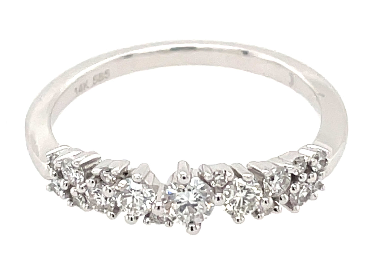 DIAMOND SCATTERED TRAIL RING