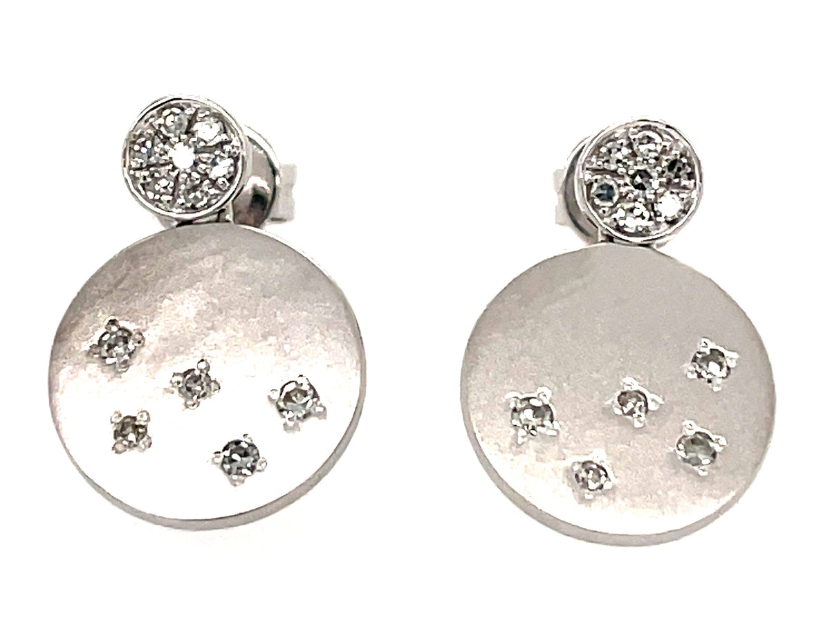 DIAMOND FLUSH SET CIRCLE EARRING