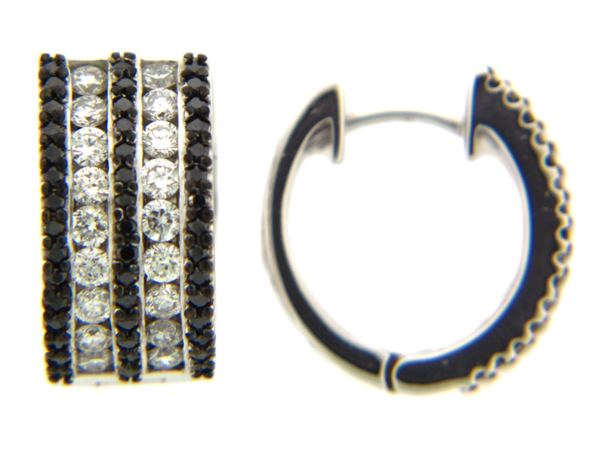 BLACK & WHITE DIAMOND EARRING, 14KW (R/H)