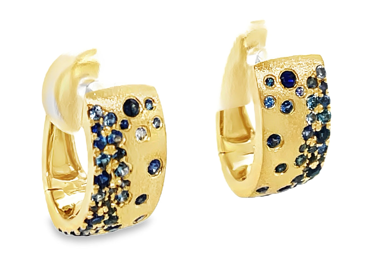 SAPPHIRE MIX BLUE FLUSH SET EARRING, SATIN FINISH