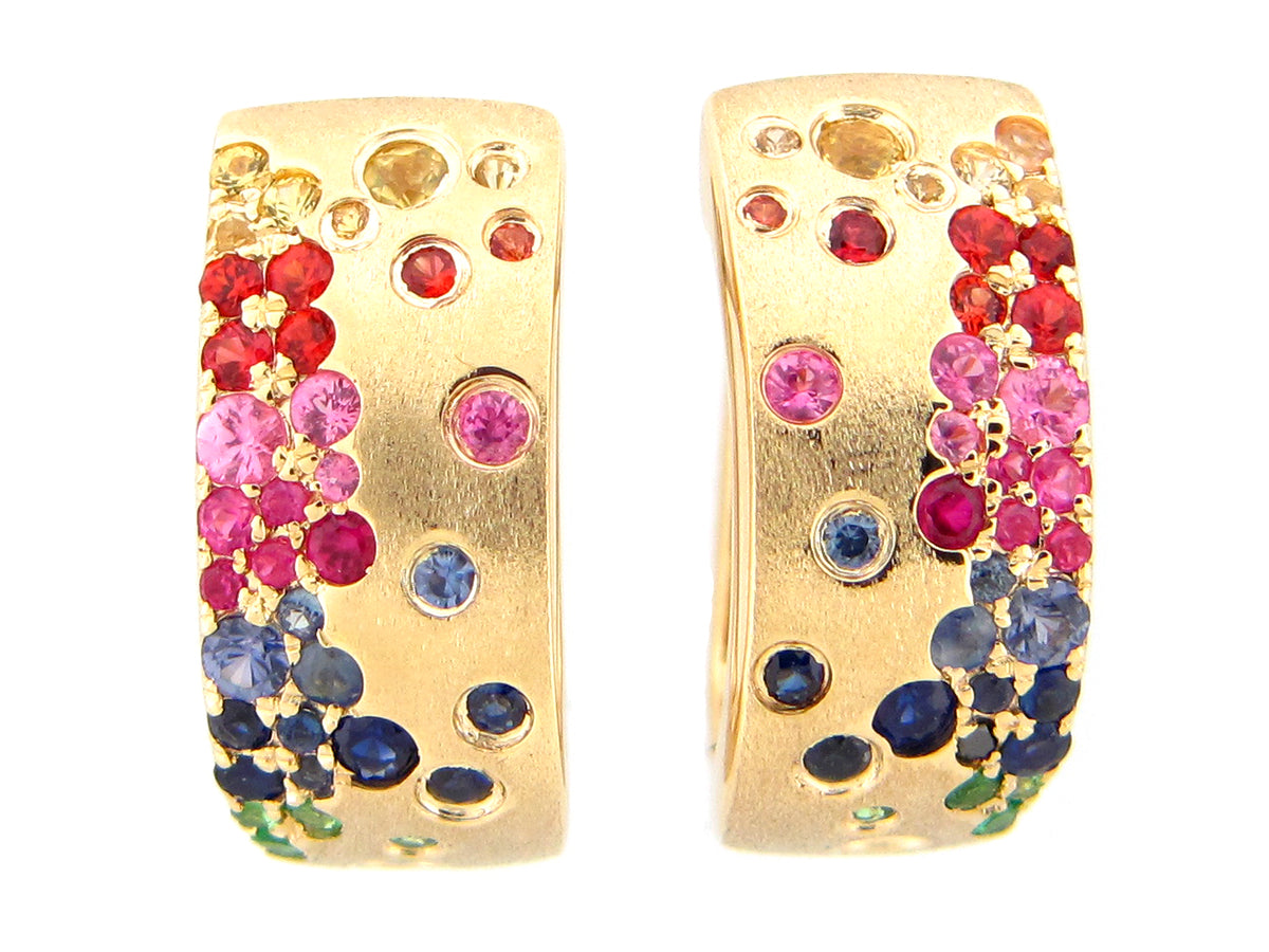 RAINBOW SAPPHHIRE & TSAVORITE FLUSH SET EARRING, SATIN FINISH, 18KY (H/U/N)