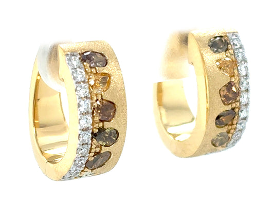 Natural Fancy Color Diamond Earring, Satin Finish, 18ky (N)