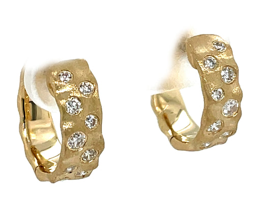 Diamond Flush Set Wavy Earring, 14.7mm, Satin Finish