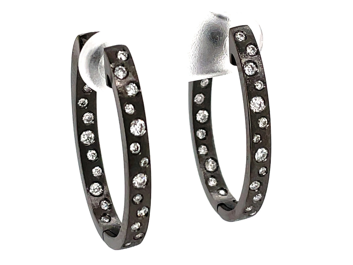 DIAMOND FLUSH SET OVAL 27X16MM HOOP EARRING