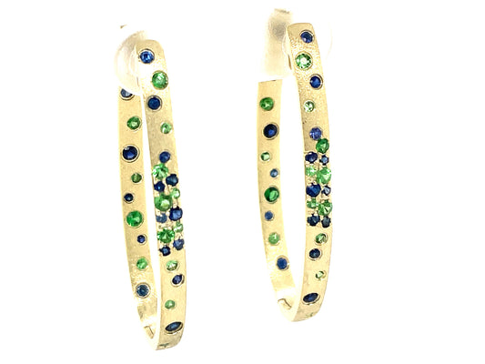 BLUE SAPPHIRE & TSAVORITE FLUSH SET OVAL HOOP EARRING, 37X17MM, SATIN FINISH, 14KG (H/N)