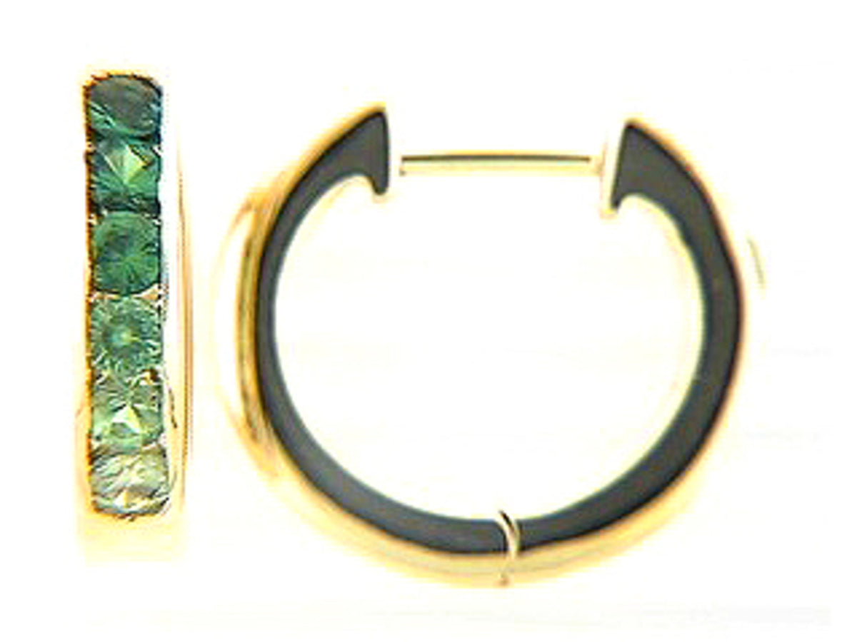 TSAVORITE EARRING