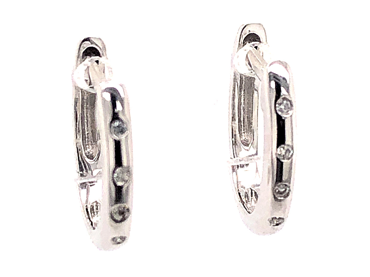 DIAMOND FLUSH SET HUGGY EARRING, HIGH POLISH, 14KW (N)