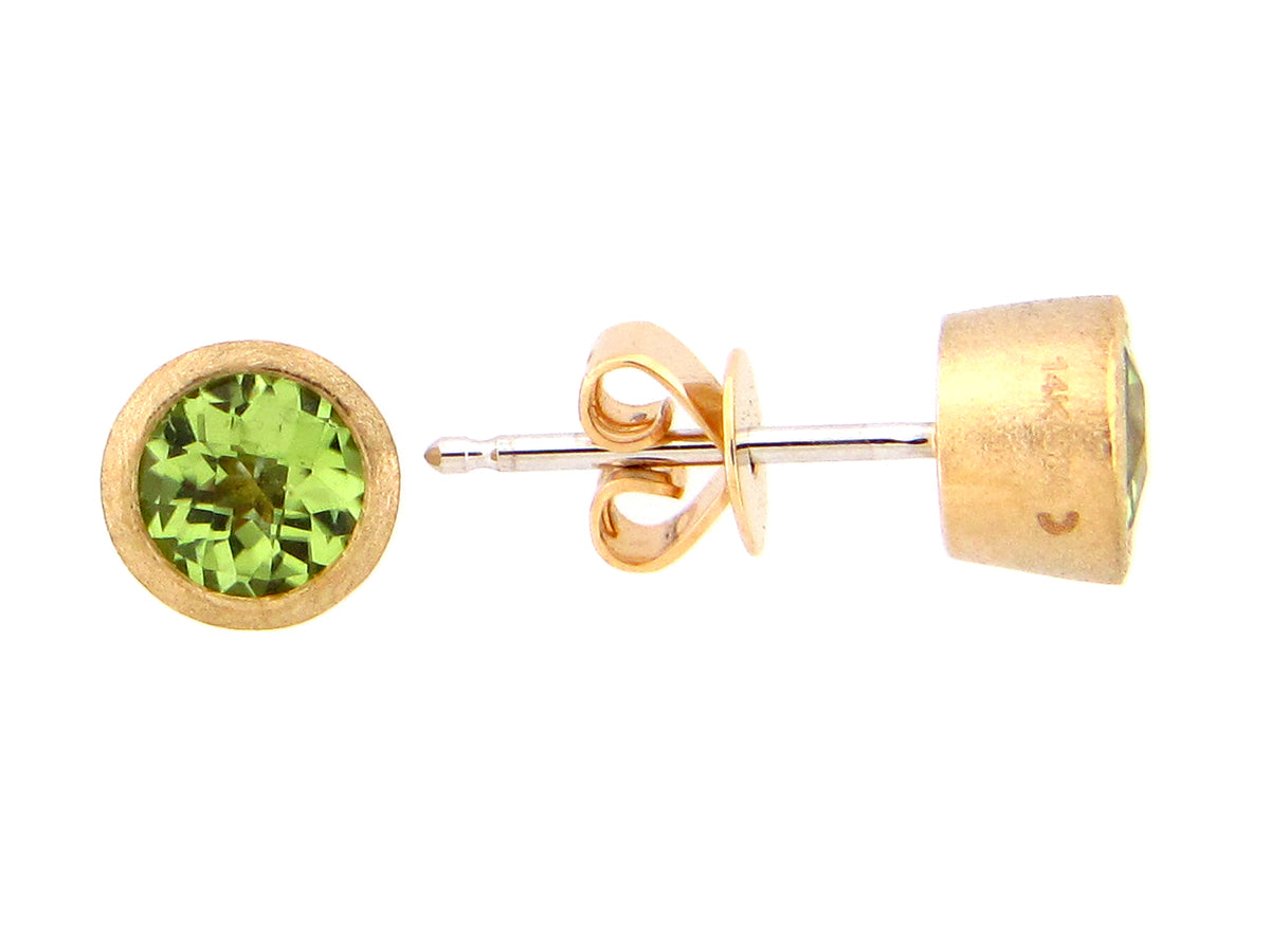 PERIDOT STUD BEZEL EARRING, SATIN FINISH, 14KY (N)