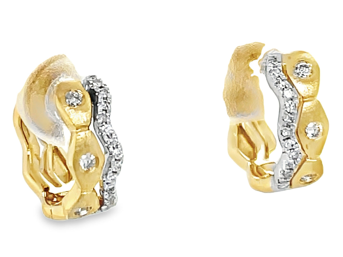 DIAMOND HEXAGON & WAVY 2 STRAND HOOP EARRING, SATIN FINISH