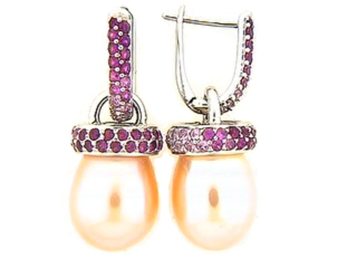 PINK SAPPHIRE & CULTURED FRESHWATER PEARL EARRING, 18KW (H)