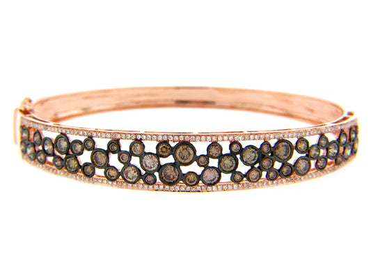 BROWN & WHITE DIAMOND BANGLE, 18KR (N)