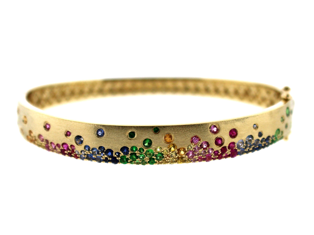 RAINBOW SAPPHIRE (H) & TSAVORITE (N) FLUSH SET BANGLE, SATIN FINISH, 14KY