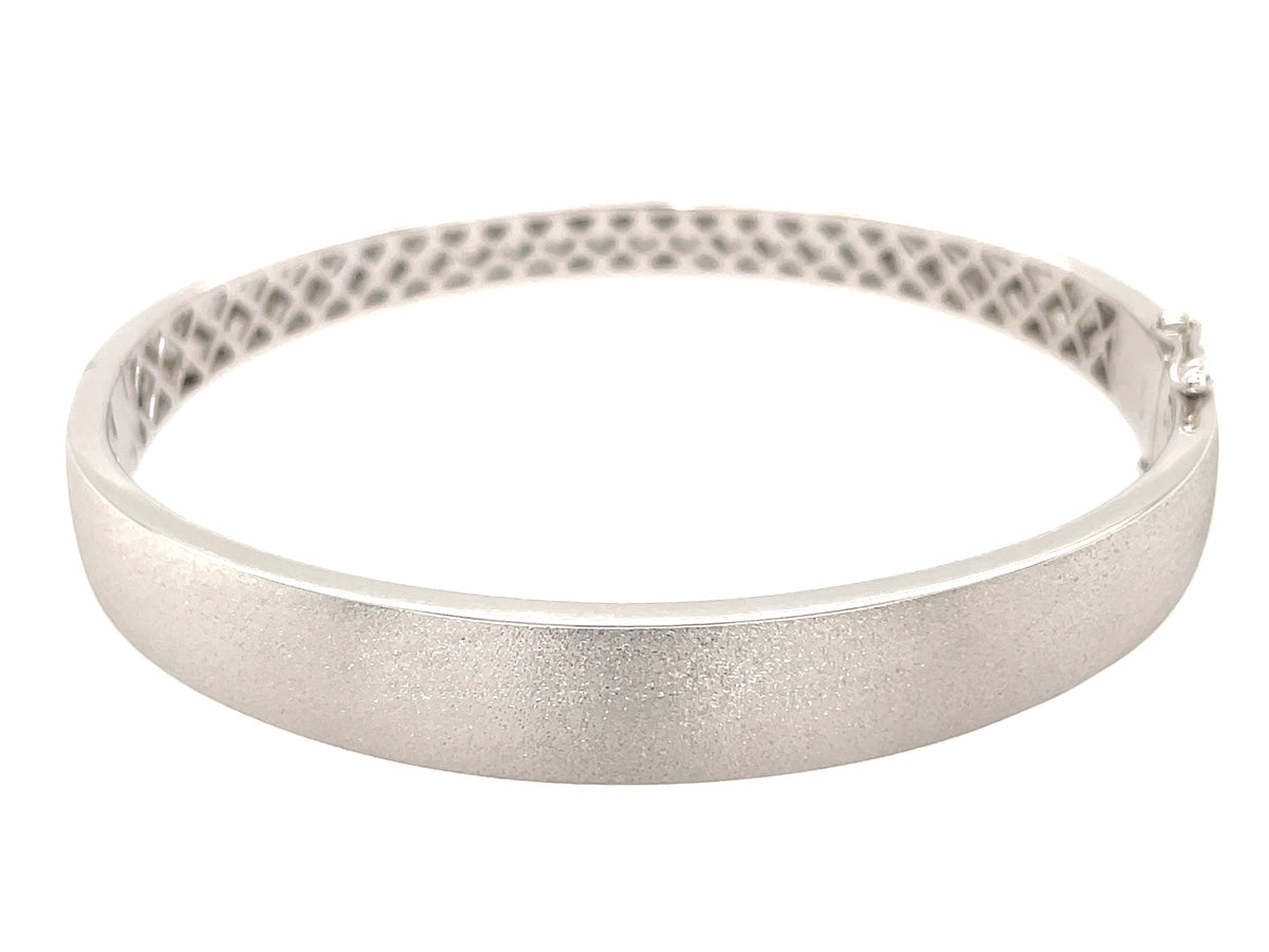 BANGLE, MEDIUM 58 X 48 MM
