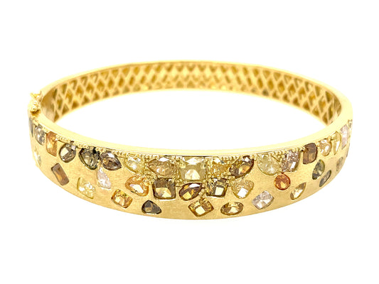 NATURAL FANCY COLOR DIAMOND FLUSH SET BANGLE, SATIN FINISH, 18K GREEN GOLD (N)