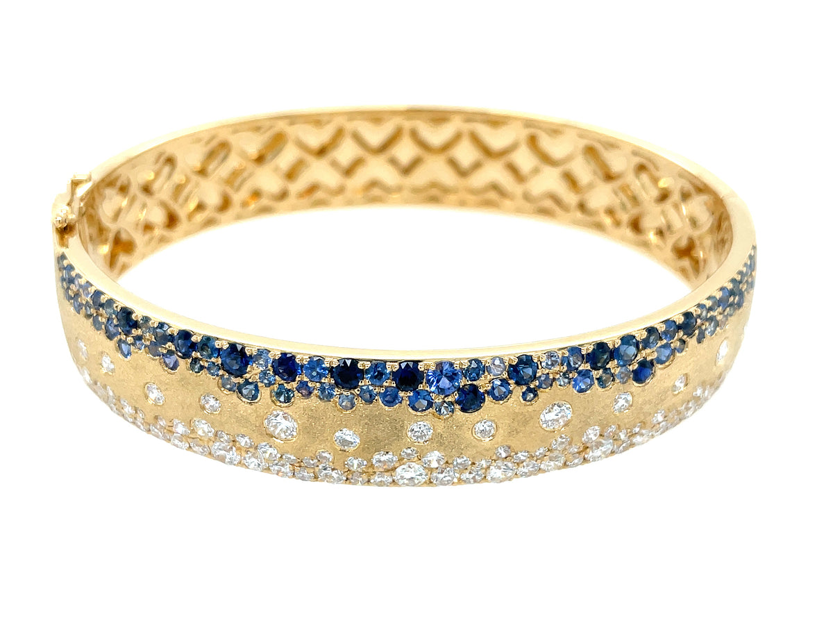 BLUE SAPPHIRE & DIAMOND CONFETTI WIDE BANGLE, 12.5MM, SATIN FINISH, 18KY (H)