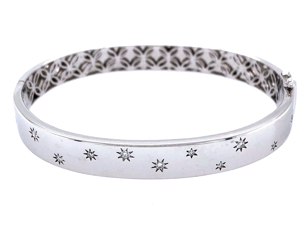 DIAMOND SCATTER STARS FLUSH SET BANGLE, 14KW (N)