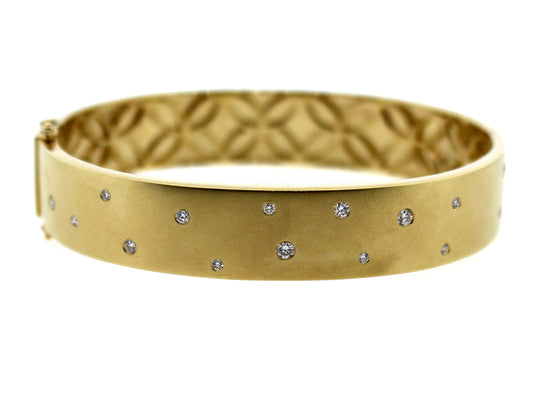 DIAMOND SCATTER FLUSH SET BANGLE, SATIN FINISH, 14KY (N)