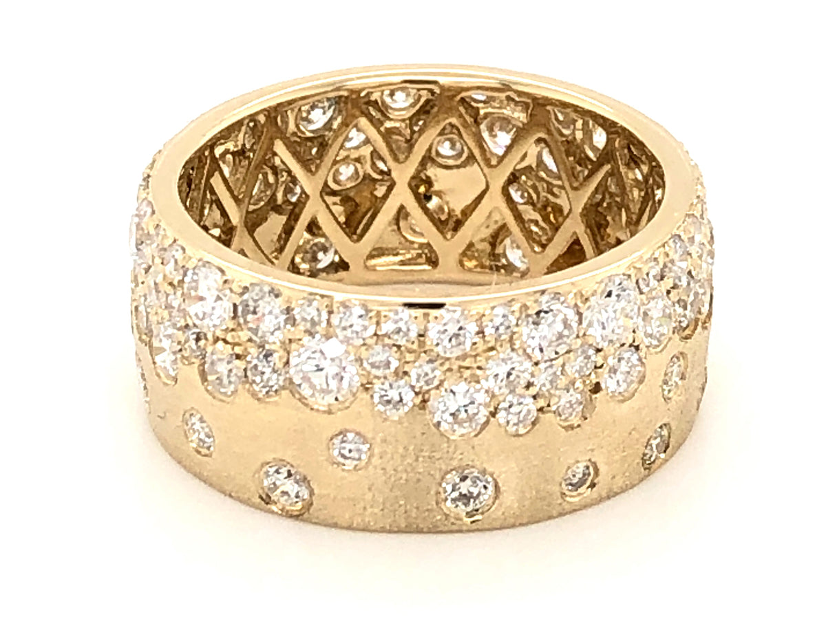 DIAMOND FLUSH SET ETERNITY CIGAR BAND 8.7MM