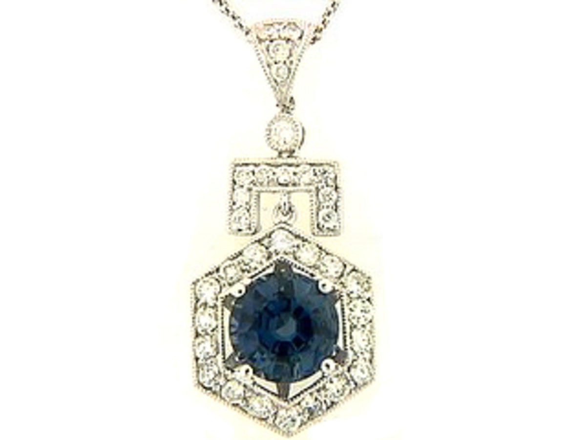 SAPPHIRE & DIAMOND PENDANT, 18KW (H), C=3.02