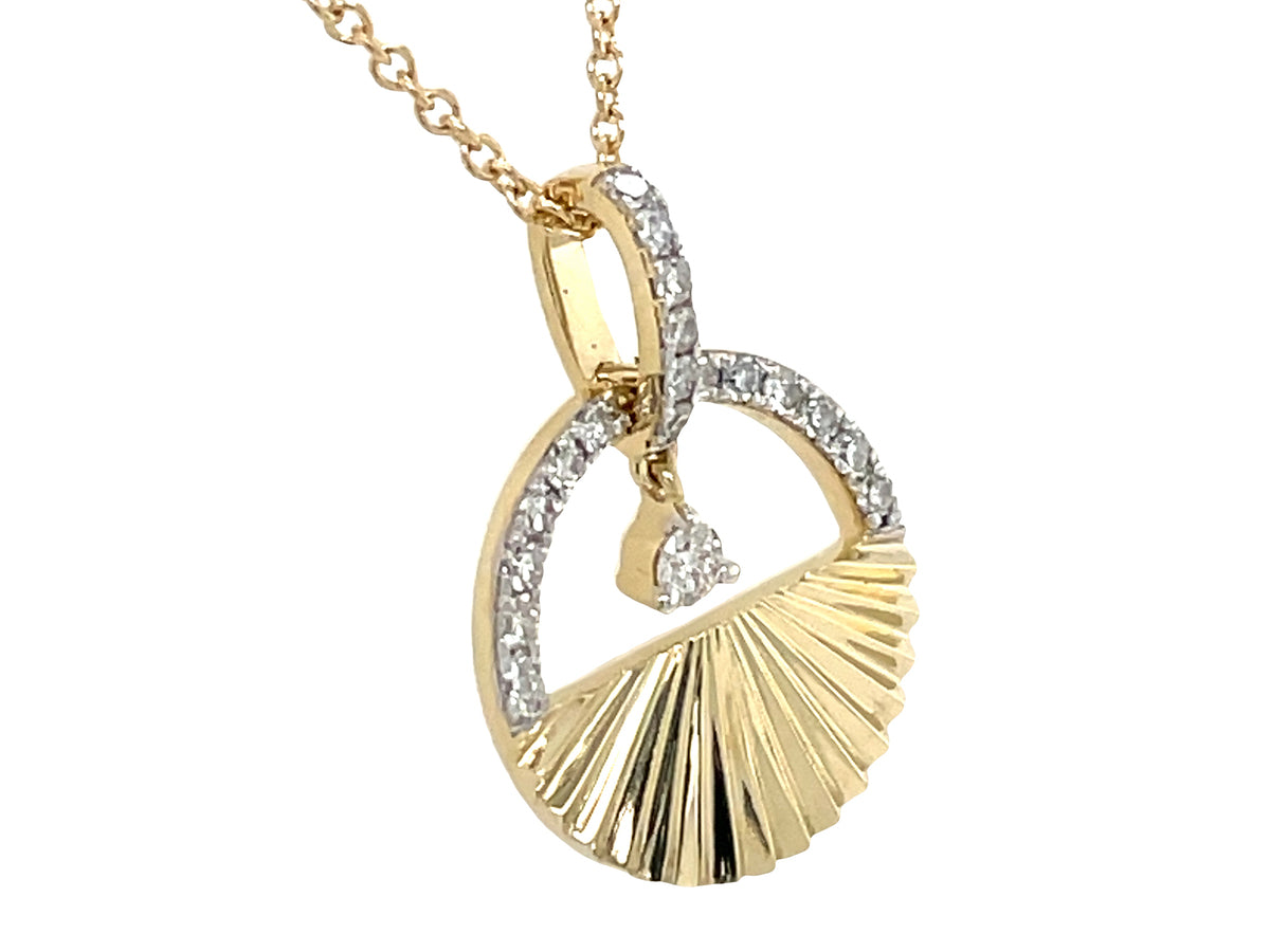 DIAMOND PLEATED HALF DISC PENDANT, 13.2 MM, 18"/16"